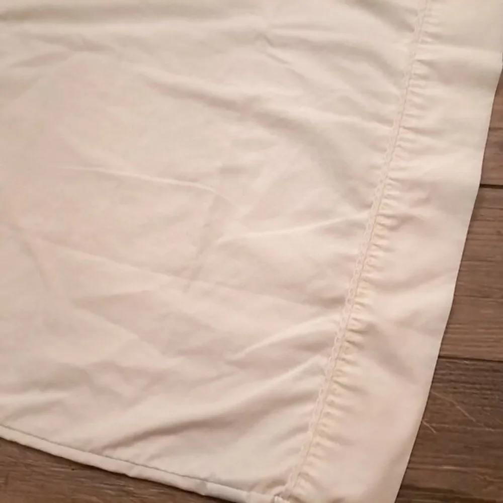 Vintage Cannon King pillowcase embroidered swirl trim ivory off white‎ cream